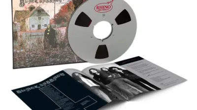 Enquanto o mundo dos games discute o fim das mídias físicas, o Black Sabbath lançou os seus dois primeiros álbuns em fita de rolo