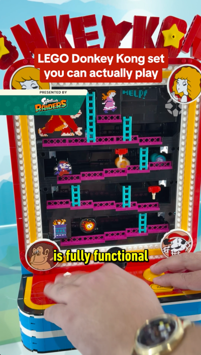 You Can Actually Play This LEGO Donkey Kong Set Shown At SDCC